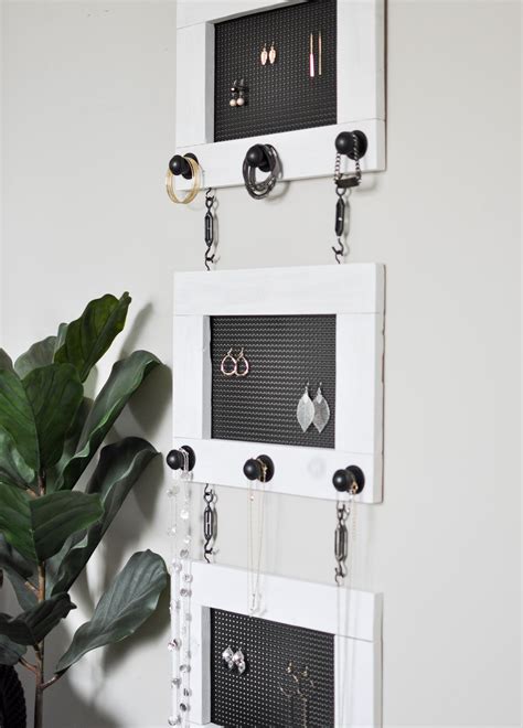 The 15 Best Industrial Jewelry Organizers 